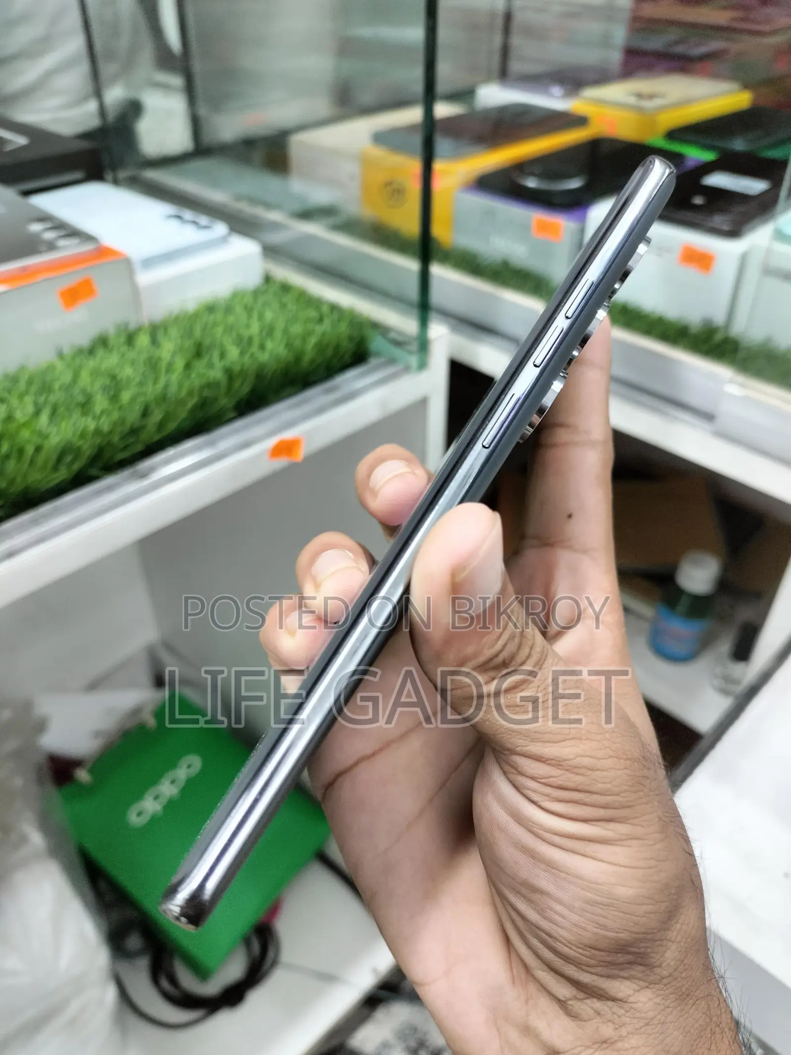 Tecno Cemon 40 Pro . (Used)