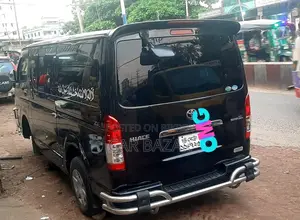Toyota Hiace Super GL Black 2012