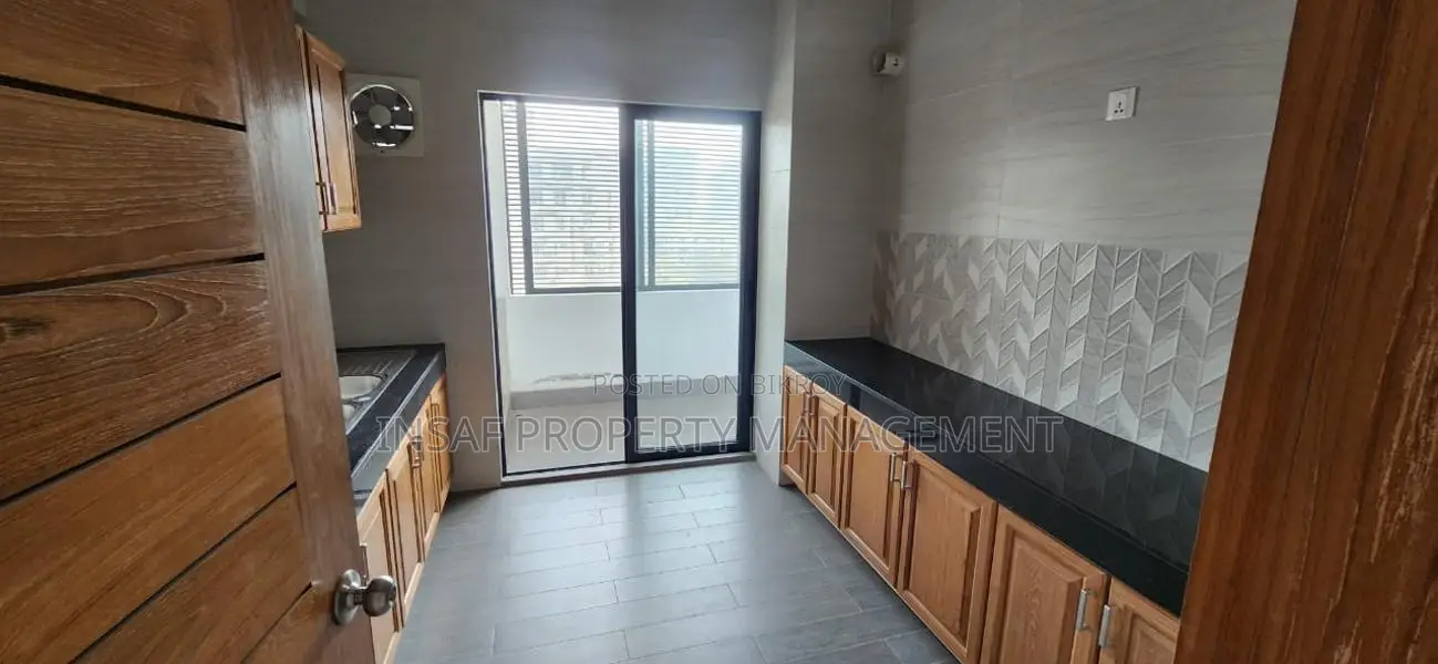 4-bedroom Apartment in Gulshan for Sale