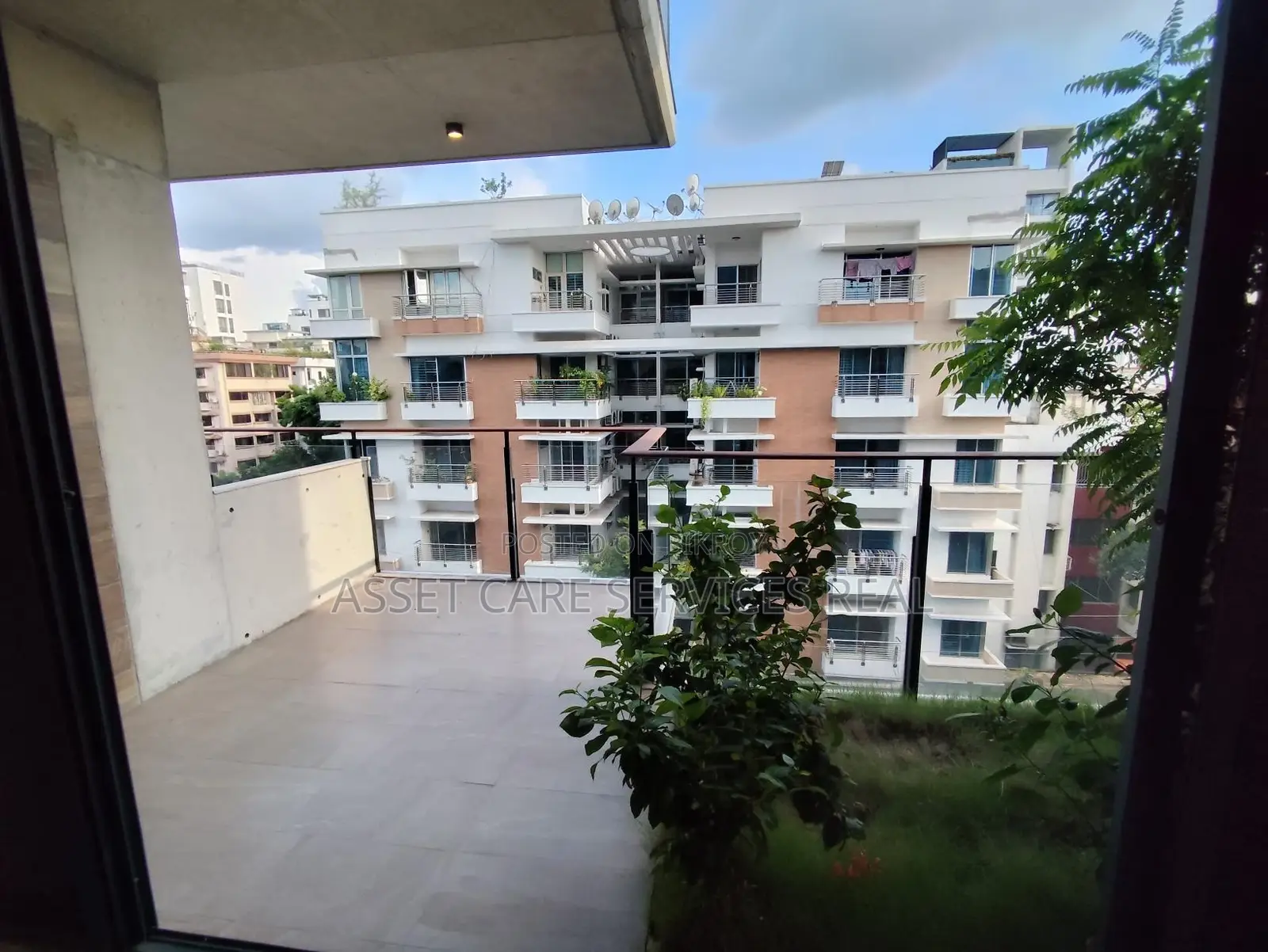 Shanta Luxurious South Facing Apartment Rent In North Gulshan