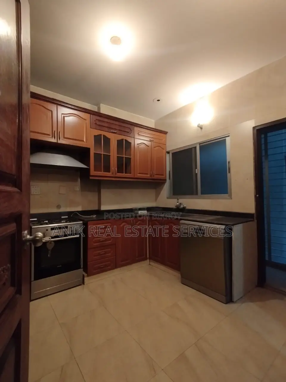 Swmming Pool Gym Semi Farnised Flat Rent At Gulshan North