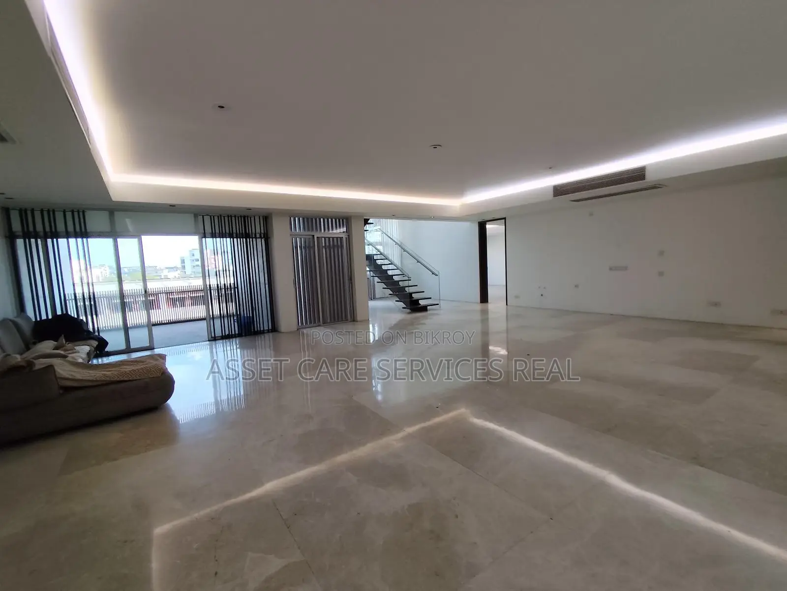 5Bed Luxurious Duplex 8000+Sqft Swimming Pool Apartment Rent Gulshan-2