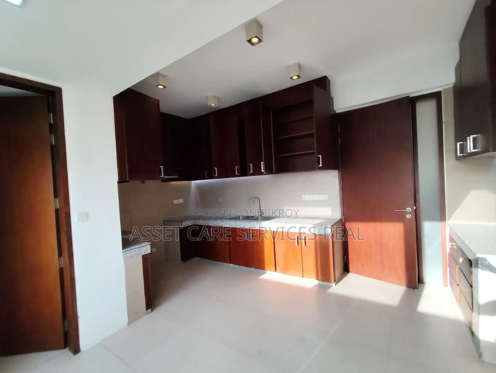 5Bed Luxurious Duplex 8000+Sqft Swimming Pool Apartment Rent Gulshan-2
