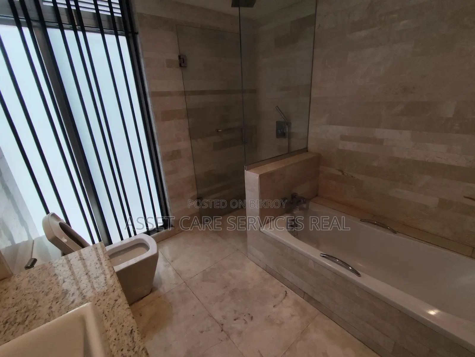 5Bed Luxurious Duplex 8000+Sqft Swimming Pool Apartment Rent Gulshan-2