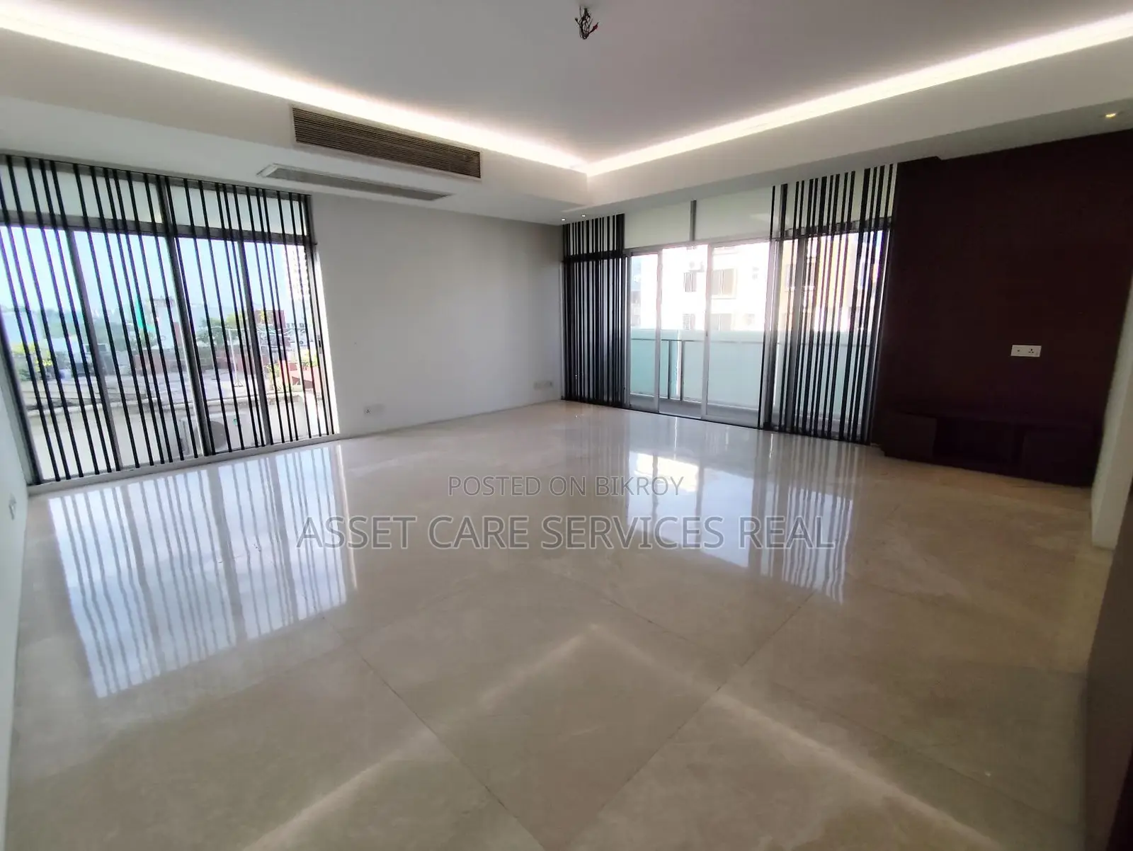 5Bed Luxurious Duplex 8000+Sqft Swimming Pool Apartment Rent Gulshan-2