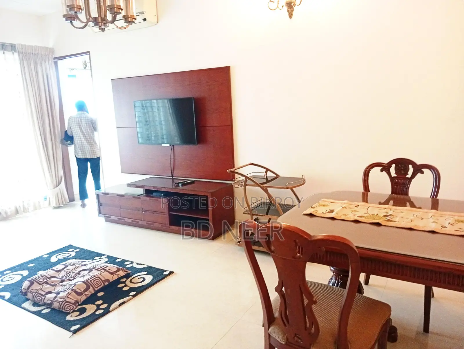 Fully Furnished 4Bed room Flat Rent in Gulshan-1