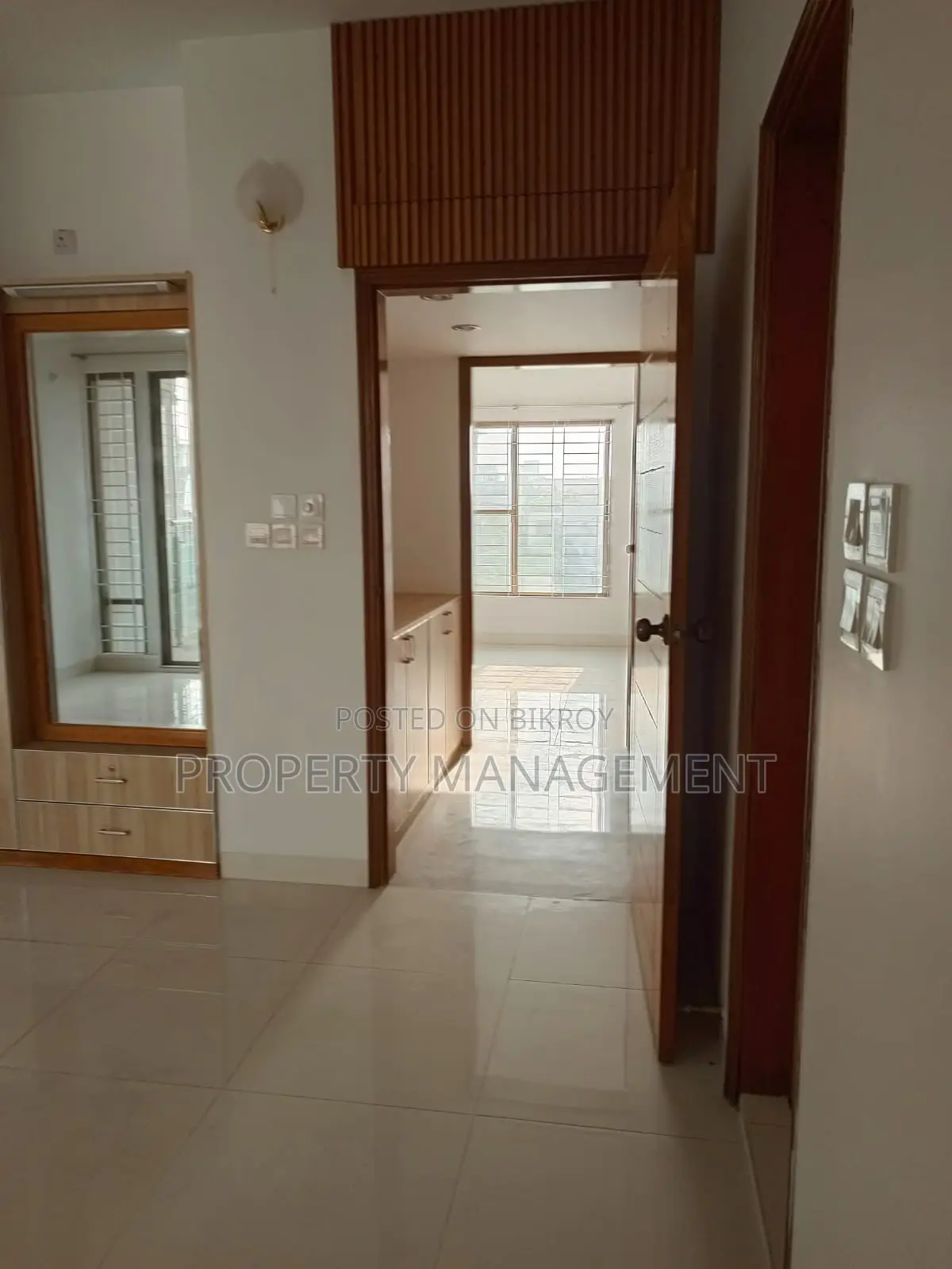 3500Sqft Exclusive Semi Furnished Apartment 3Bed 4Bath Gulshan2 North