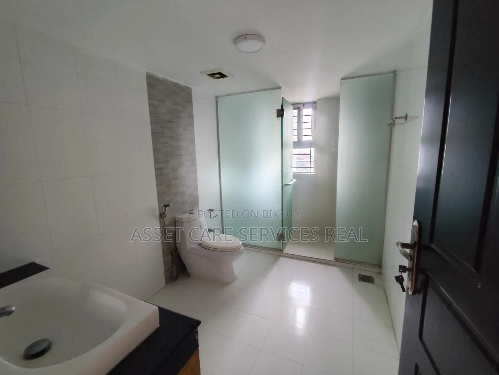 6300-Sqft 4Bed Gym-Swimming Facilities Big Apartment Rent Baridhara