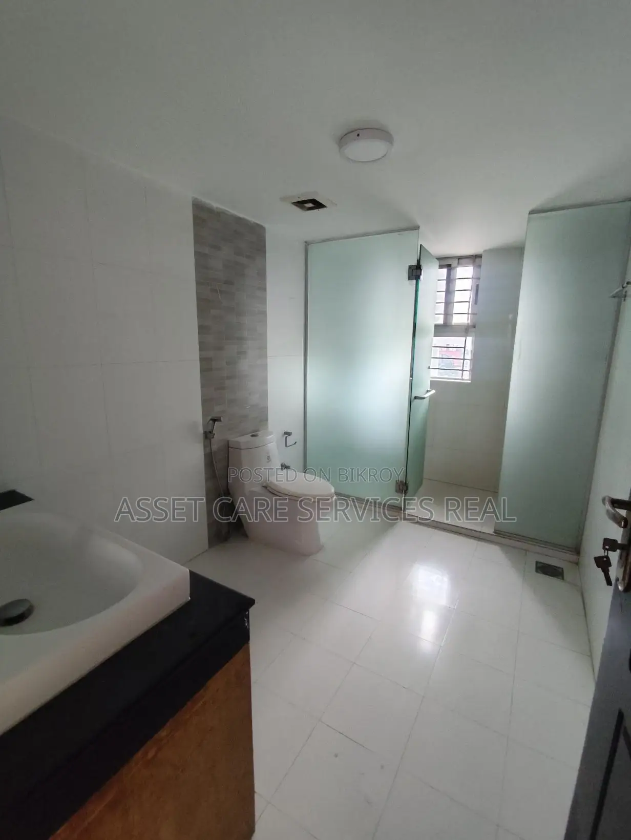 6300-Sqft 4Bed Gym-Swimming Facilities Big Apartment Rent Baridhara