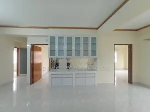 বসুন্ধরায় ভাড়ার জন্য ২৩০০ বর্গফুটের এক্সক্লুসিভ ব্র্যান্ড নিউ রেডি অ্যাপার্টমেন্ট