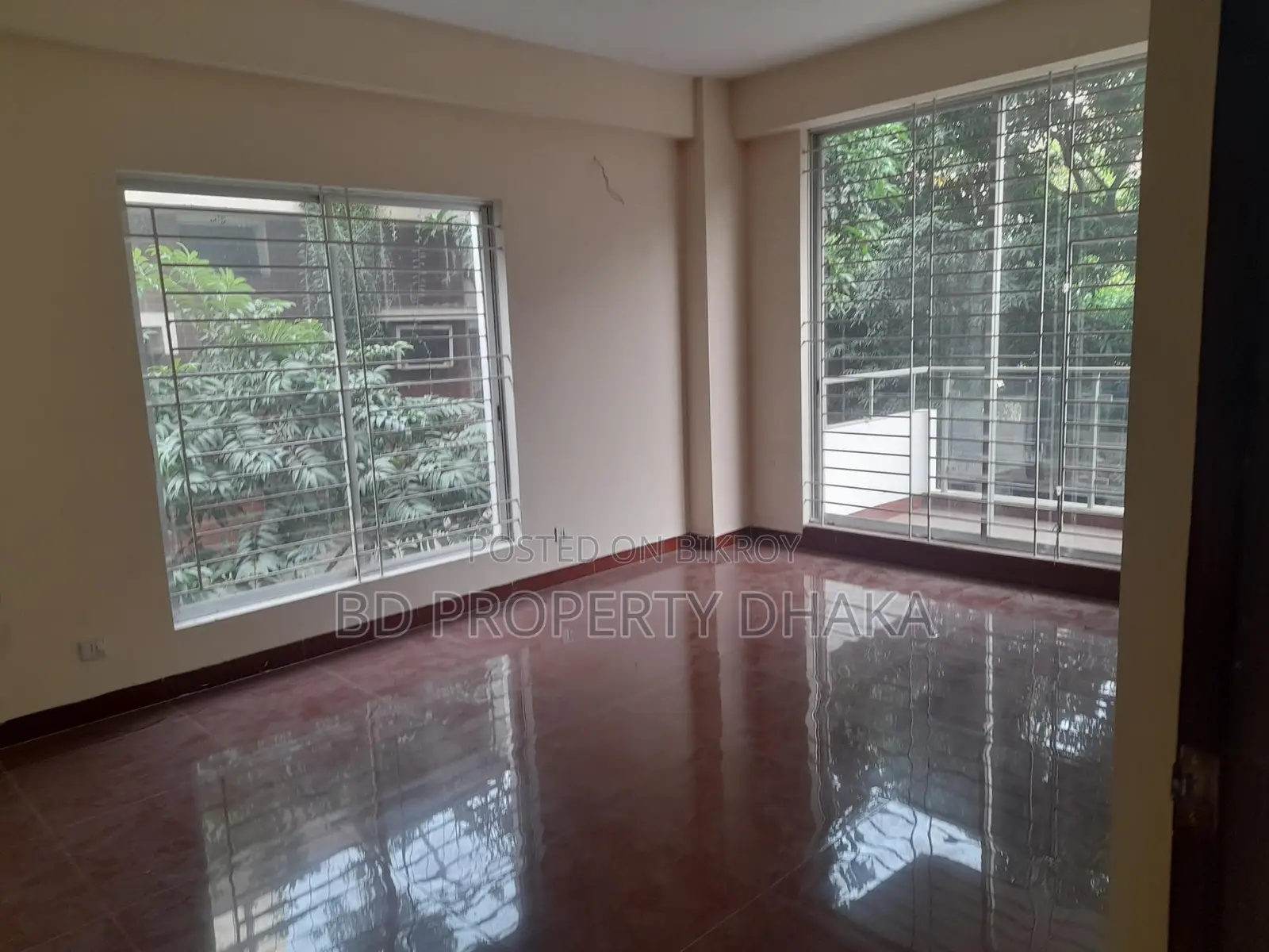 2960 Sqft New Building Office Space Rent in Banani