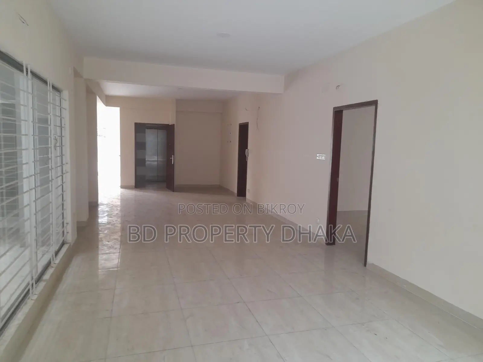 2960 Sqft New Building Office Space Rent in Banani