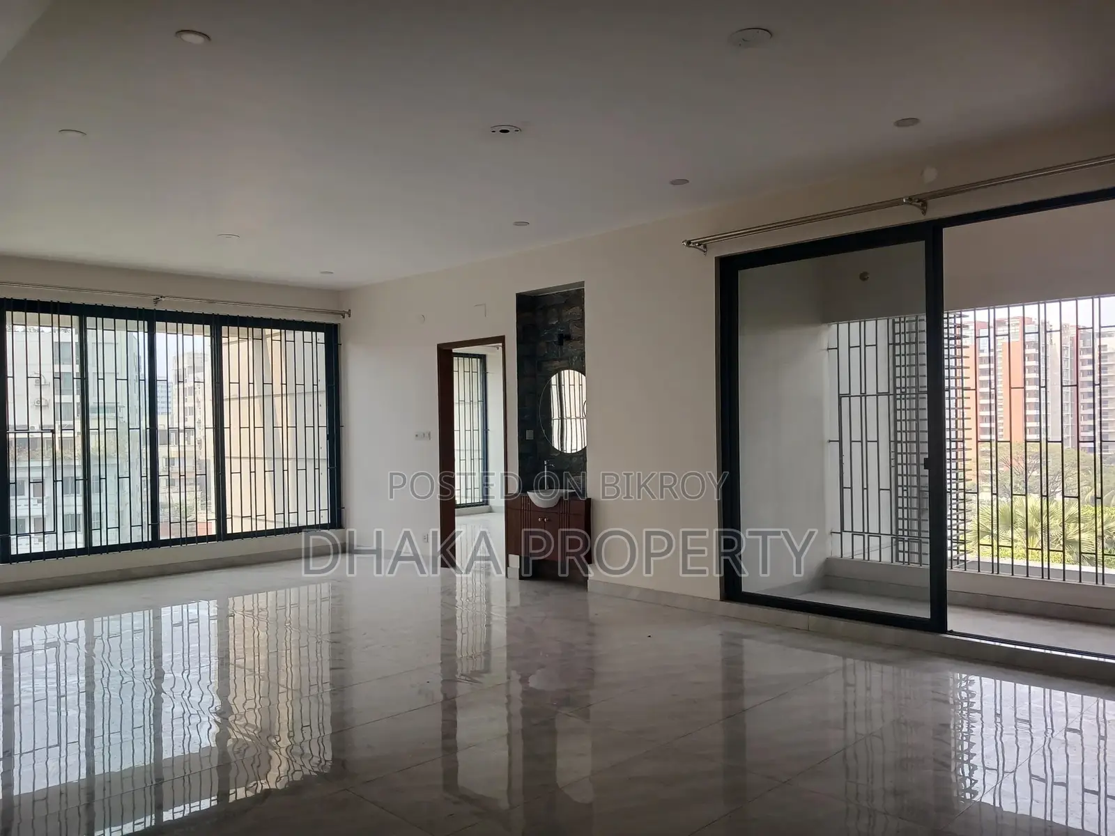 4200SqFt. Office Rent At Gulshan Diplomatic Area