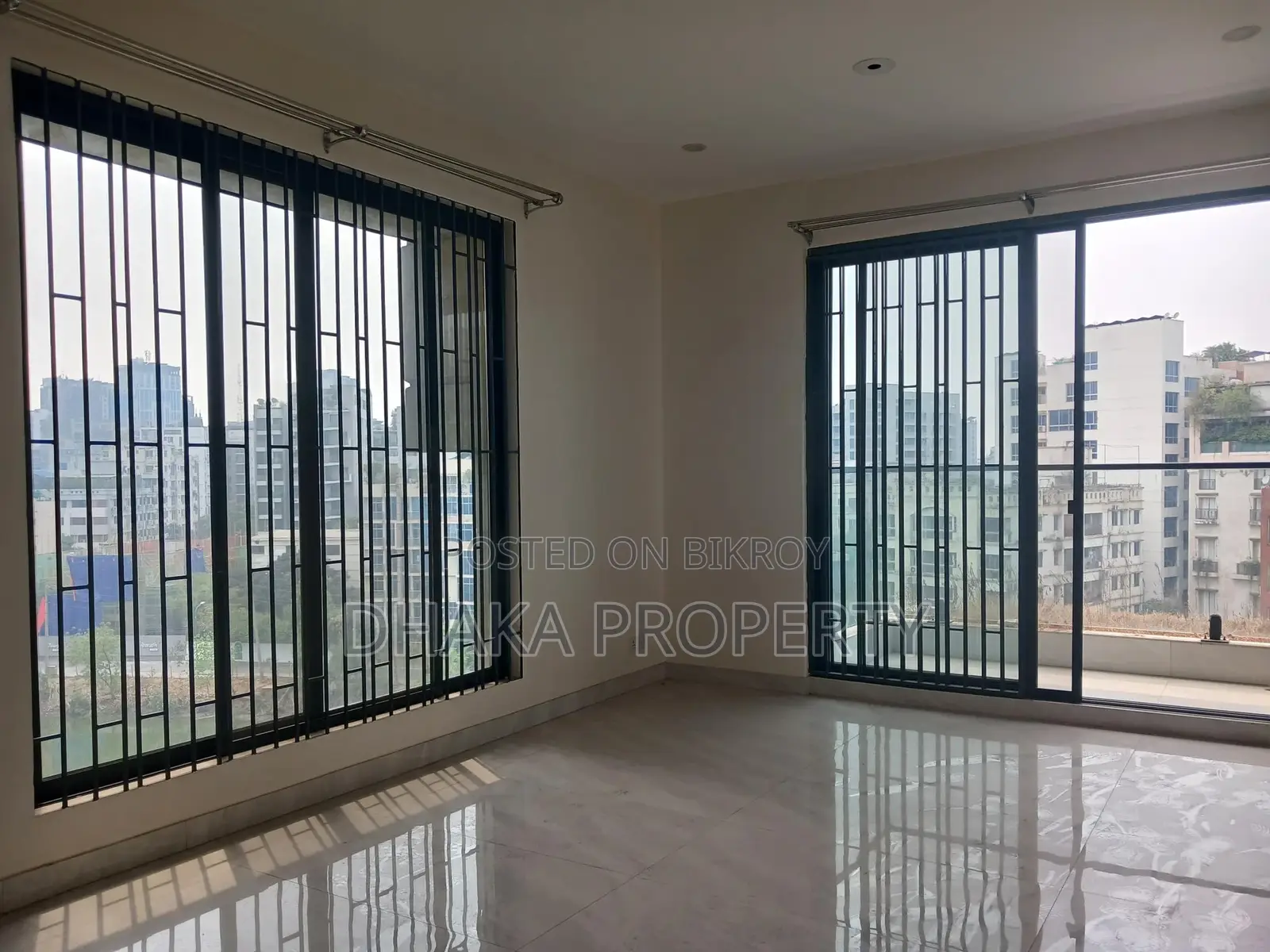 4200SqFt. Office Rent At Gulshan Diplomatic Area