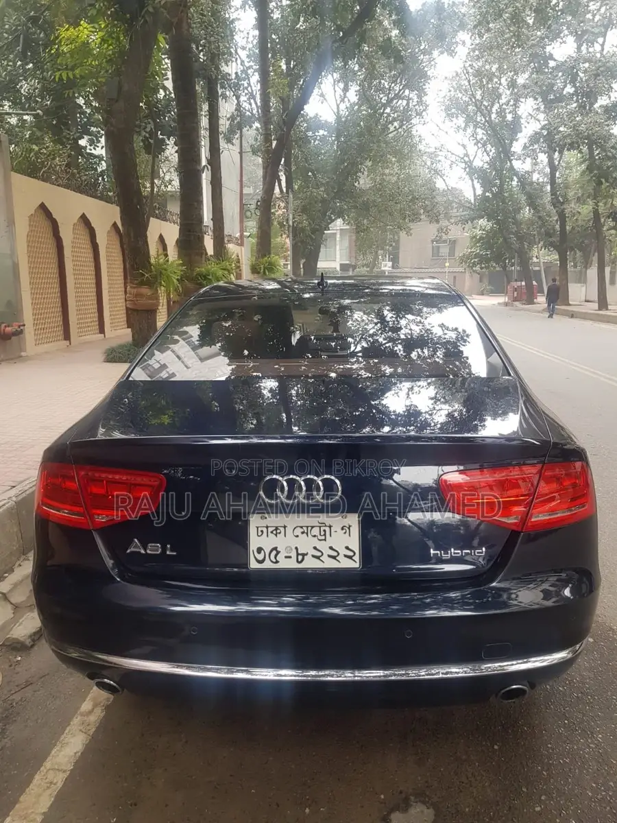 ভাড়ার জন্য অডি (Audi)
