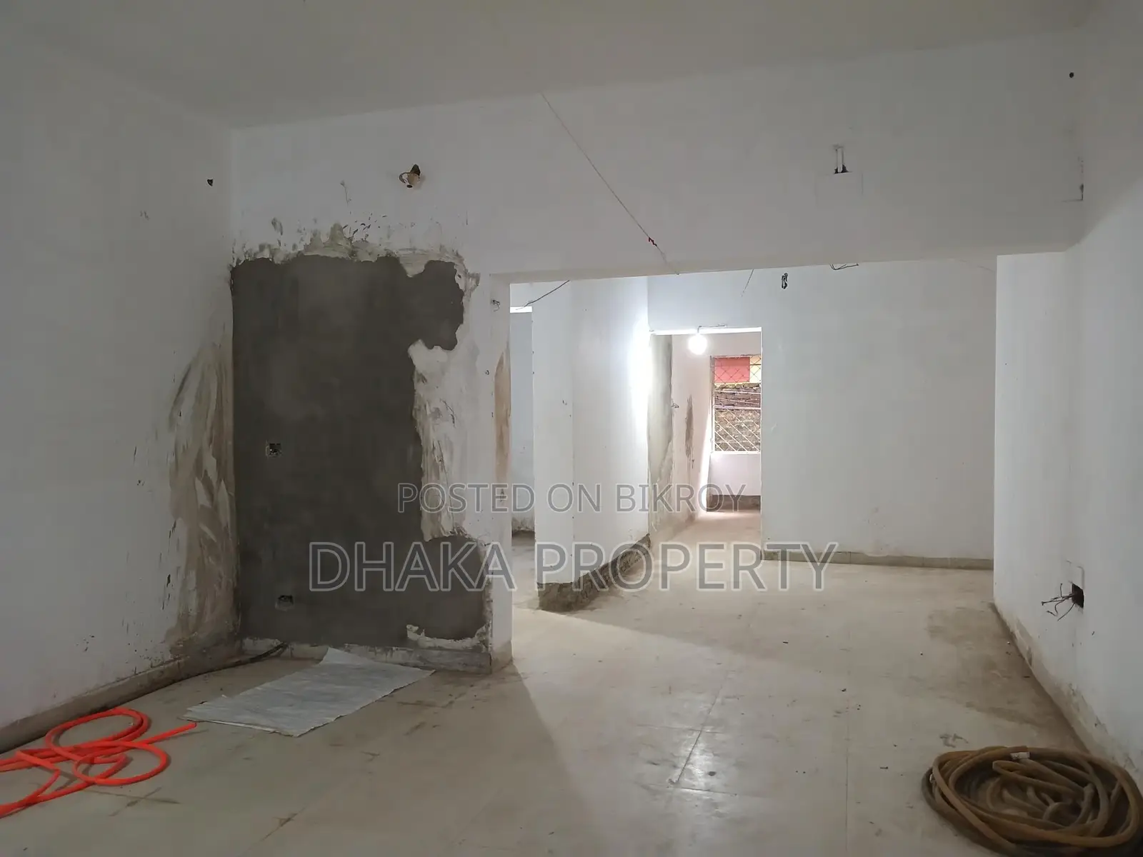 বনানীতে রেস্টুরেন্টের জন্য ২৬০০ বর্গফুটের গ্রাউন্ড ফ্লোর ভাড়া হবে