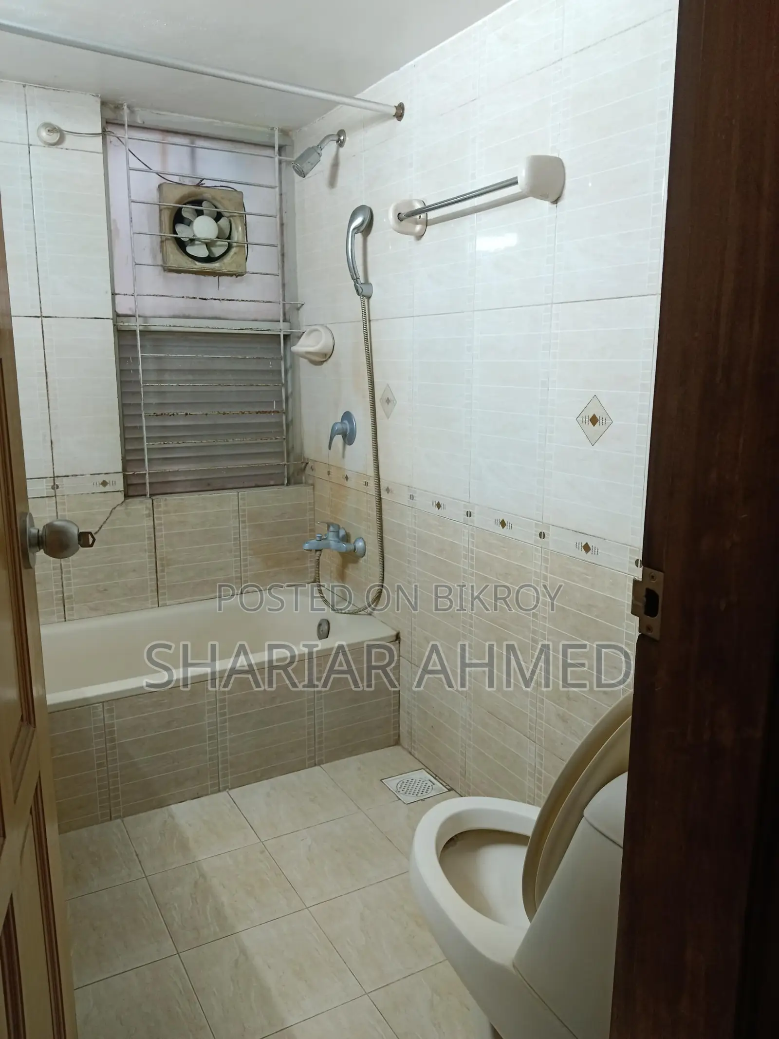 2800 Sqft 4 Bed Un-furnished Apartment For Rent In Gulshan 1