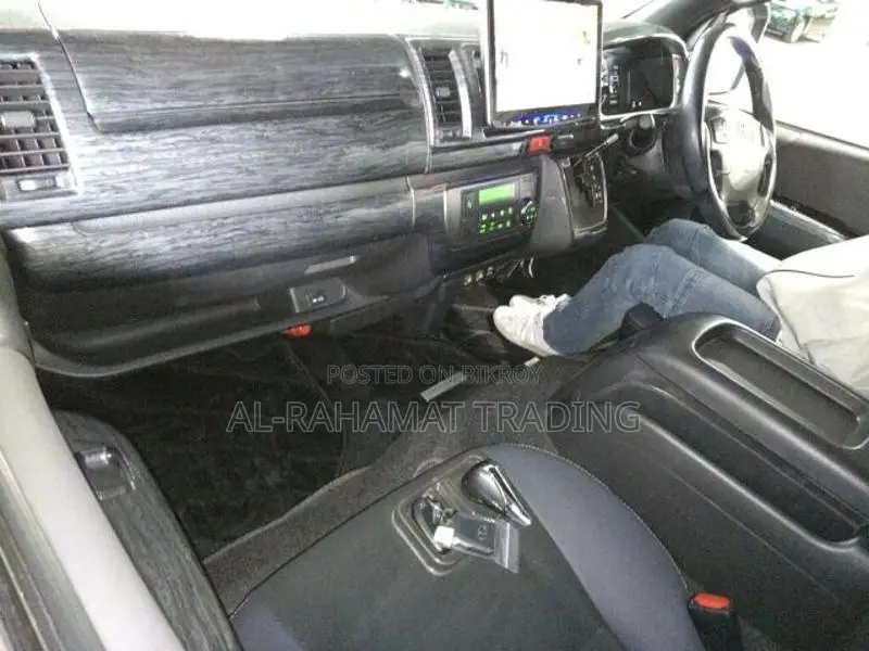 Toyota Hiace SGL DPS2 COBRA ED 2021