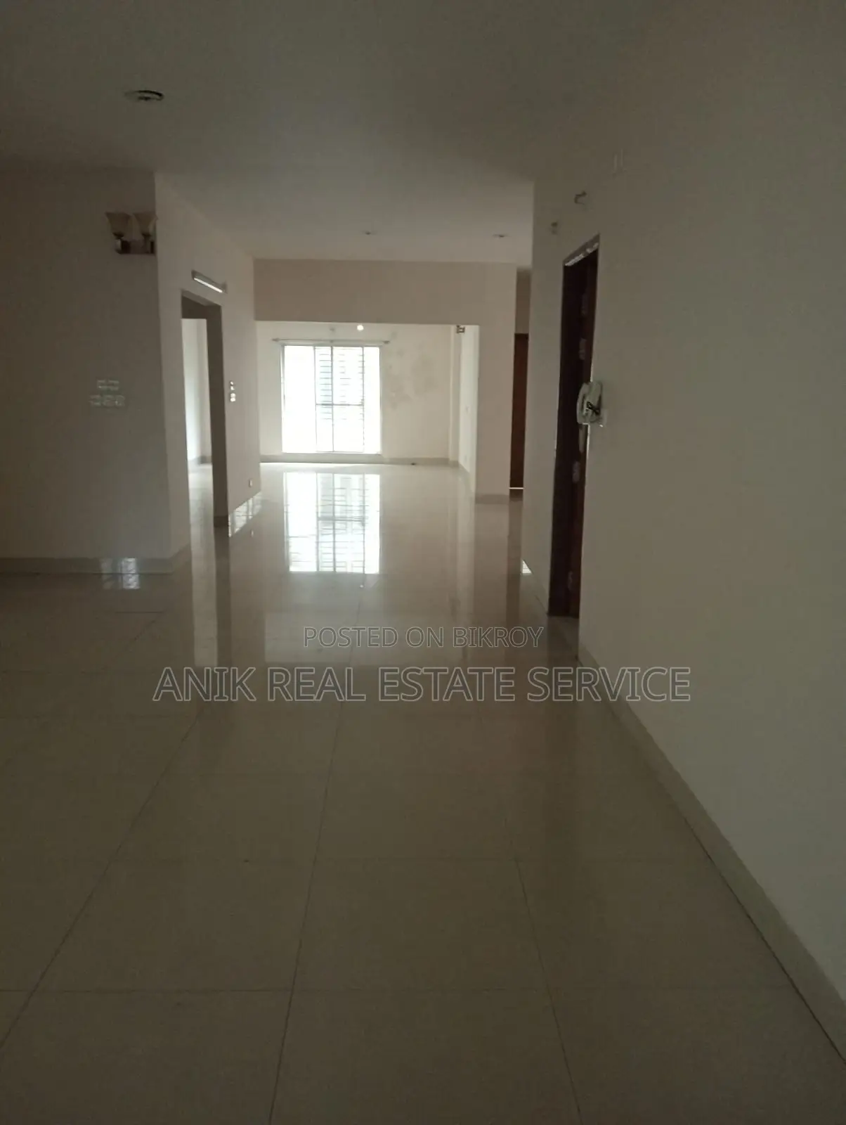 Good Quality 4 Bedroom Unfurnished Flat Rent In Banani