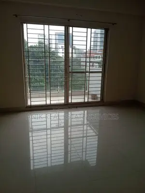 বনানীতে ভালো মানের ৪ বেডরুমের আনফার্নিশড ফ্ল্যাট ভাড়া