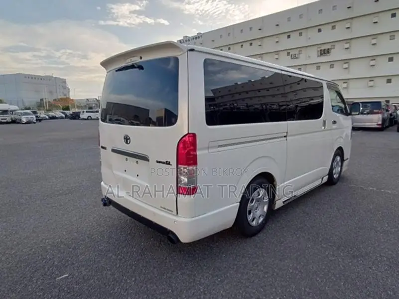 Toyota Hiace SGL DPS2 COBRA ED 2021