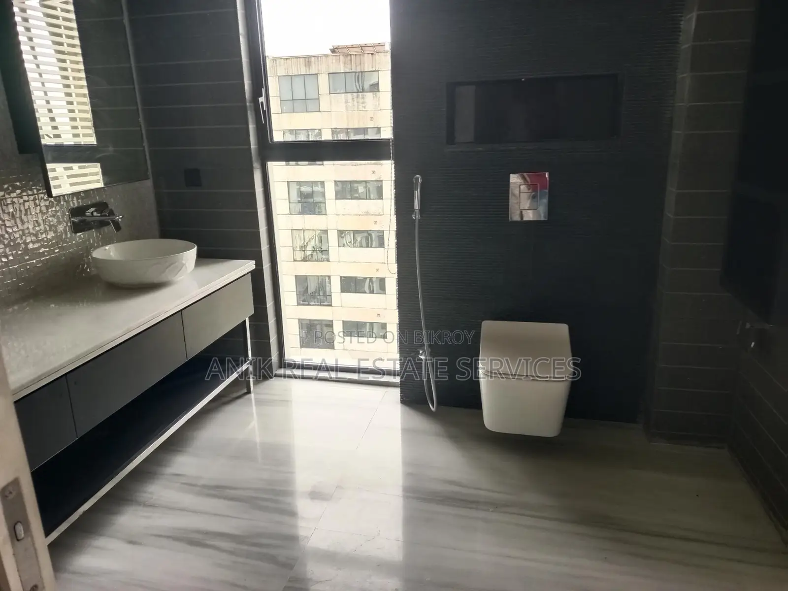 Swmming pool Gym Semi Farnised Flat Rent At Gulshan North
