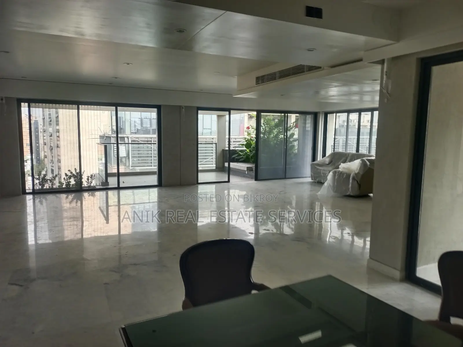 Swmming pool Gym Semi Farnised Flat Rent At Gulshan North