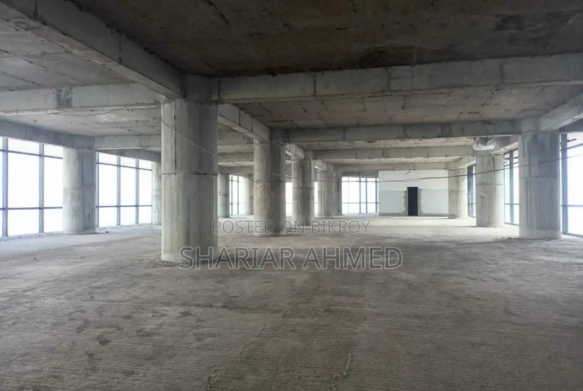 12,000 SQFT Commercial Property Available For Rent In GULSHAN Avenue