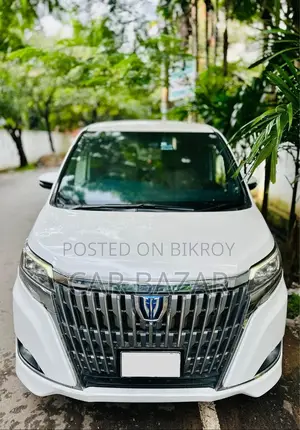 Toyota Noah Esquire Gi Premium 2017