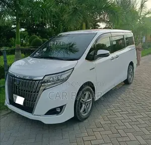 Toyota Noah Esquire Gi Premium 2018