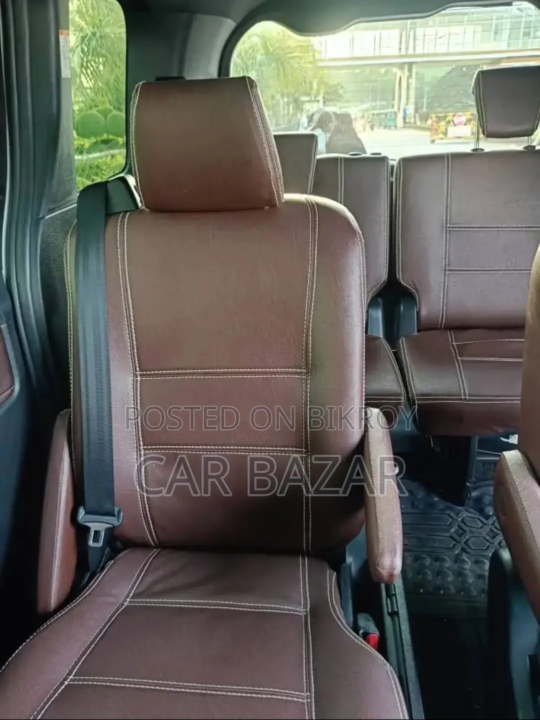 Toyota Noah Esquire Gi Premium 2018