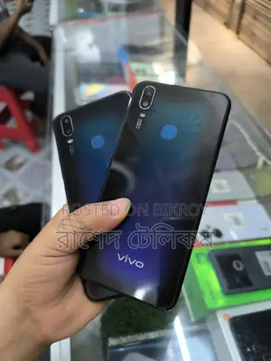 Vivo Y11 Dhamaka Offer 🔥3/32🔥 (Used)