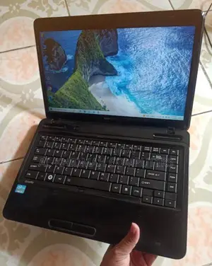 Toshiba Core i3 Full Fresh Laptop, 500GB Hard Disk, 4GB RAM, 14" Inch.
