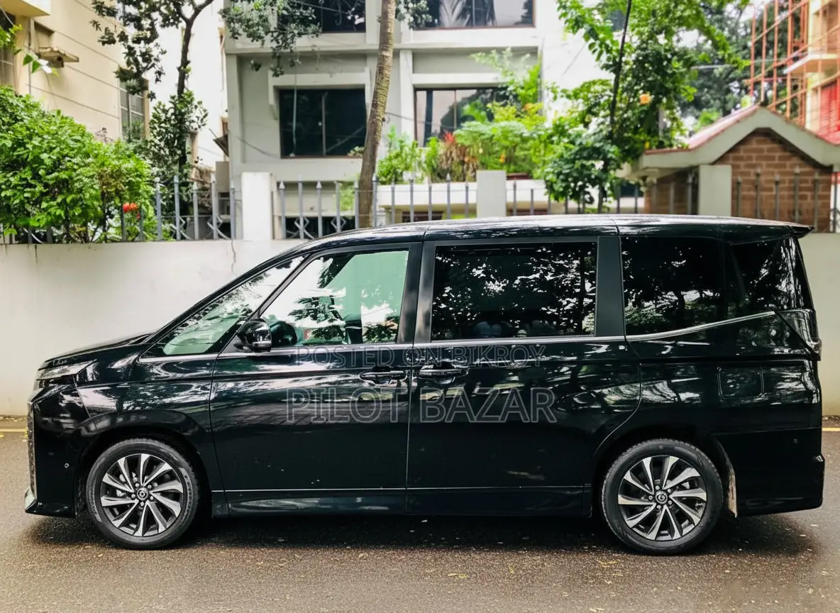 Toyota Voxy S-Z Kirameki (Hyb) 2022