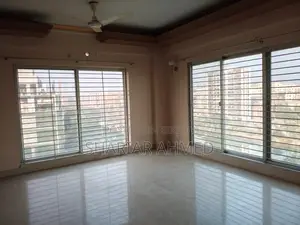 3 Bed 3150 Sqft Un-Furnished Flat For Rent In Gulshan