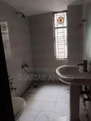 2100 Sqft Un-furnished Flat For Rent In Gulshan