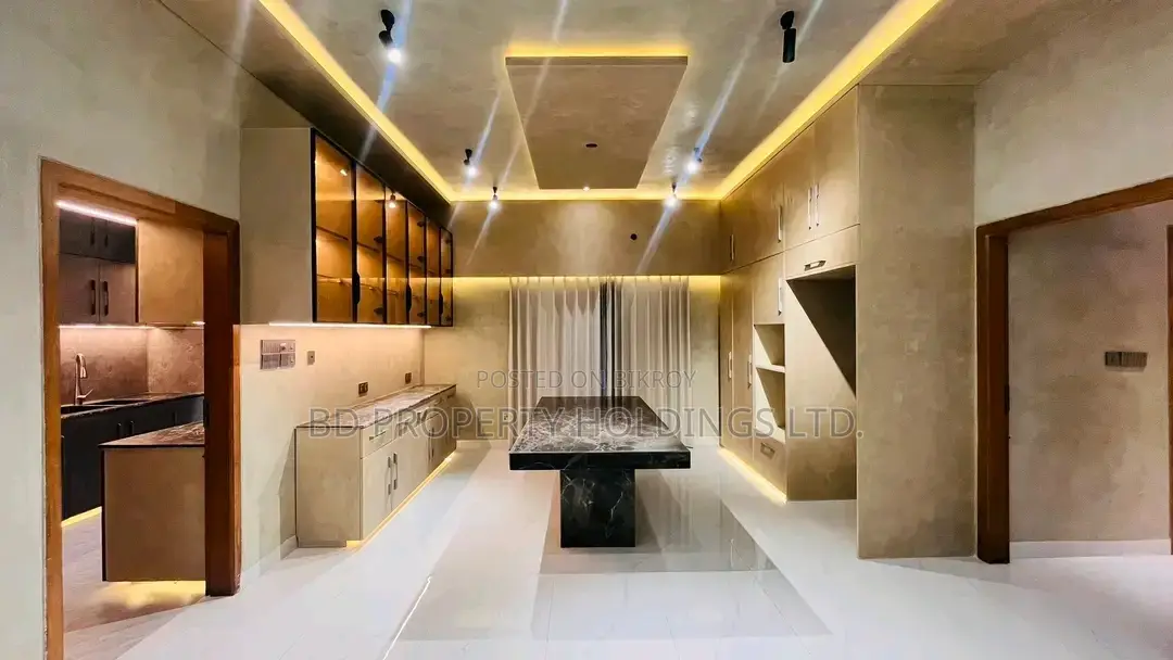 3bdrm Apartment in Basundhara for Rent