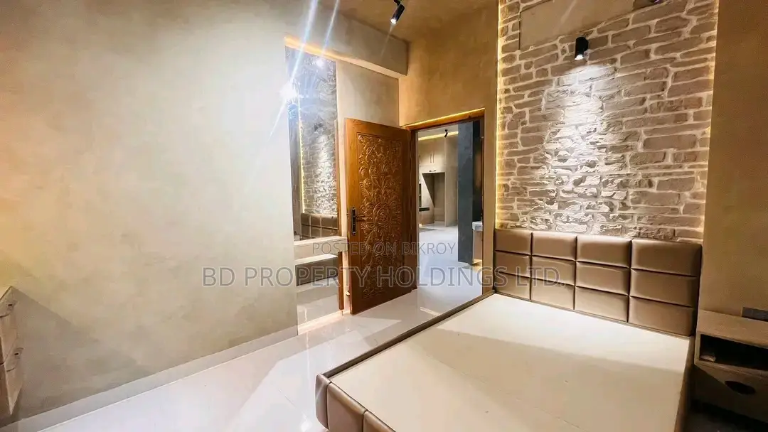 3bdrm Apartment in Basundhara for Rent