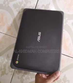 Asus Chromebook Mini Laptop, 4/32, Courier Delivery Available.