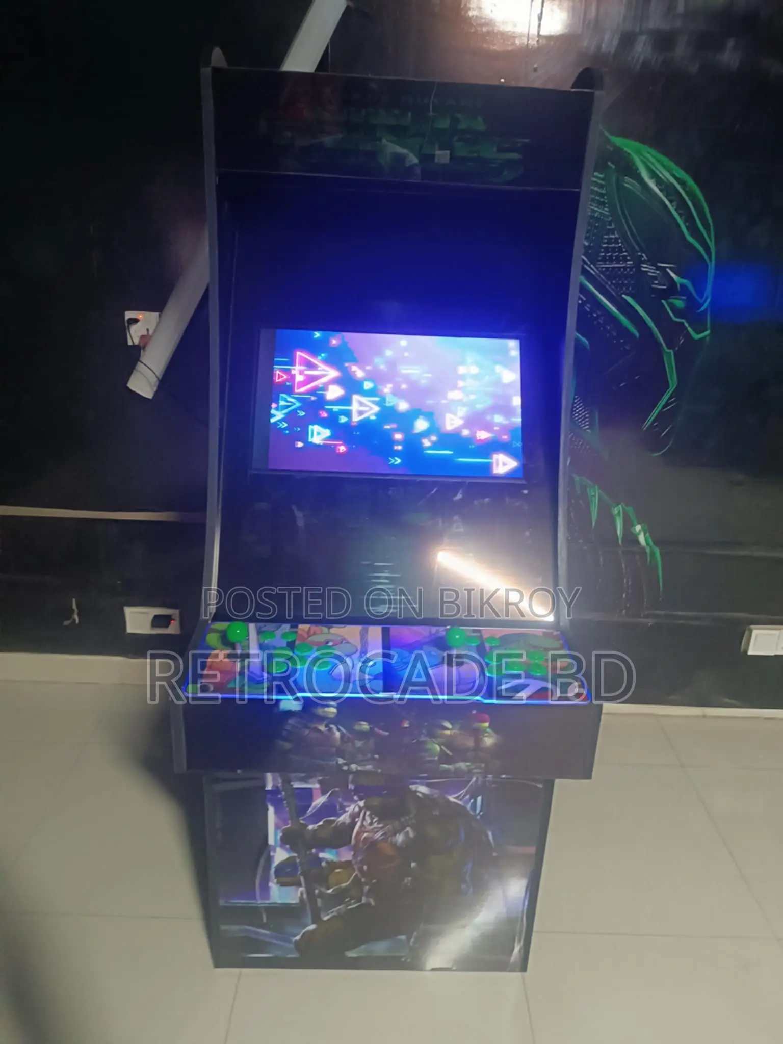 Arcade gaming machine retro games emulator HD display with 26,800
