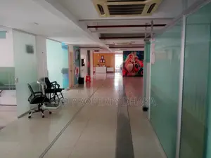 ৭৪৭০ বর্গফুটের পূর্ণাঙ্গ বাণিজ্যিক স্পেস ভাড়া