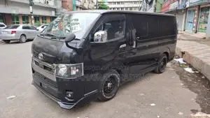 Toyota Hiace SGL DPS2 MODELLISTA 2024