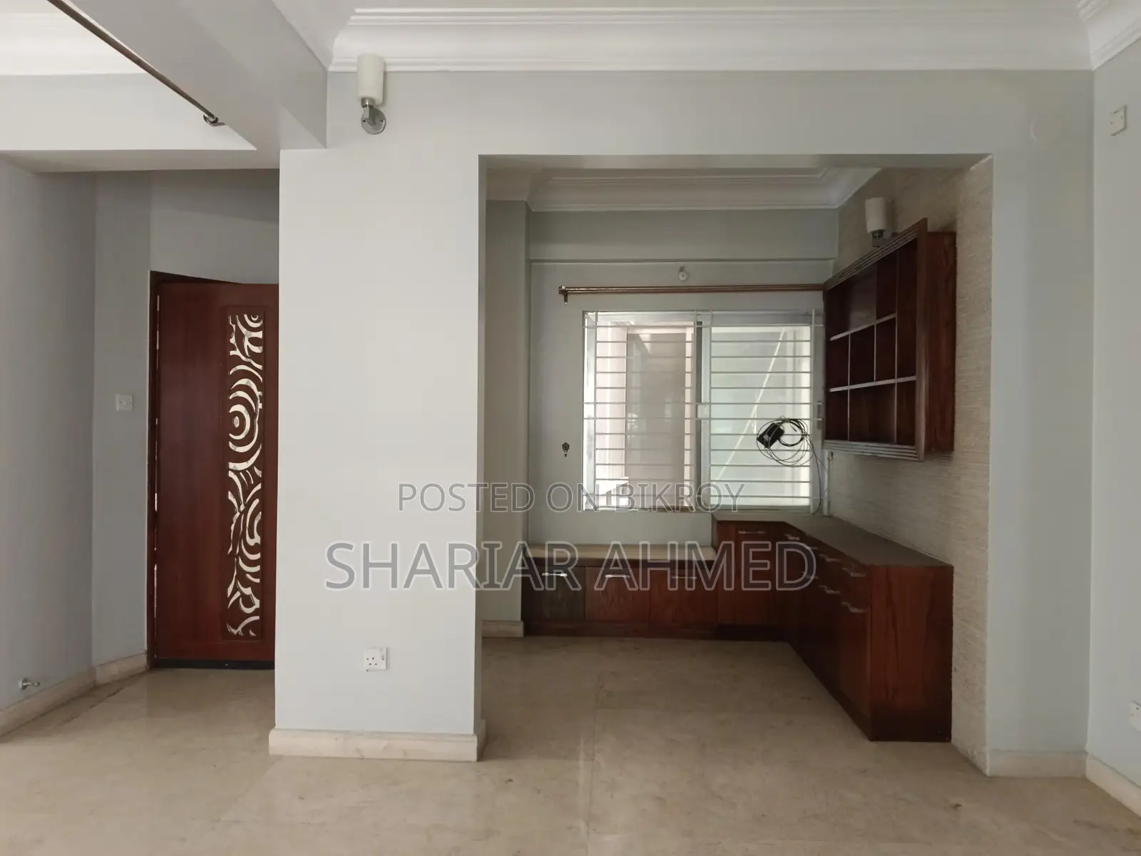 গুলশান ২-এ ২৪০০ বর্গফুটের আন-ফার্নিশড অ্যাপার্টমেন্ট ভাড়ার জন্য