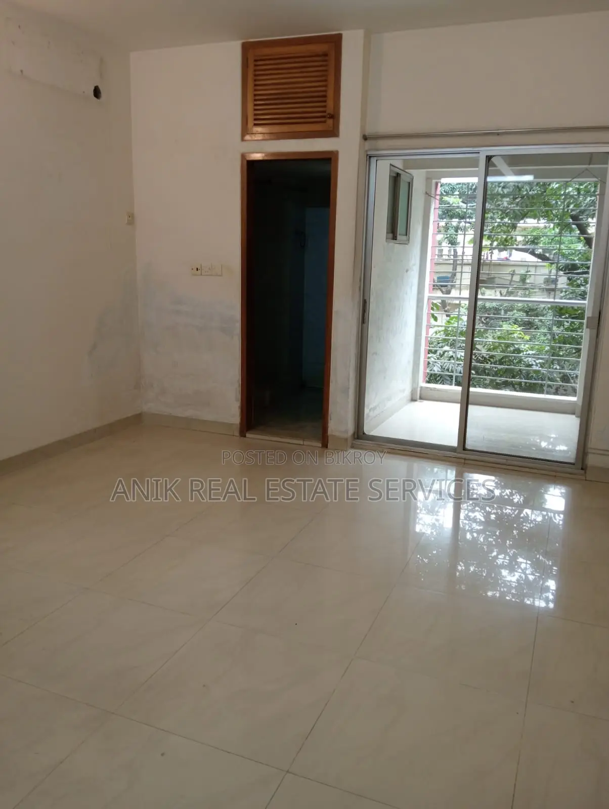 Luxurious Semi Furnished 3 Bedroom Flat Rent In Banani