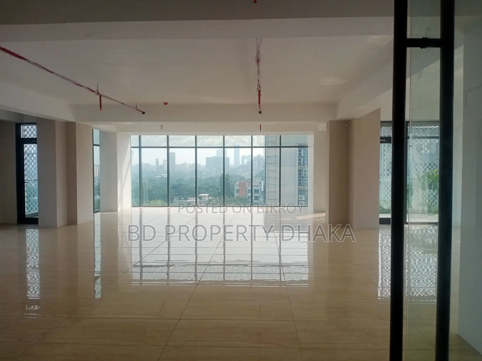 3670sft commercial open space for rent