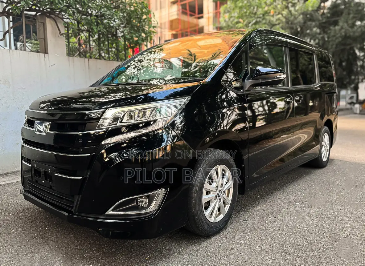 Toyota Noah G - Hybrid 2020