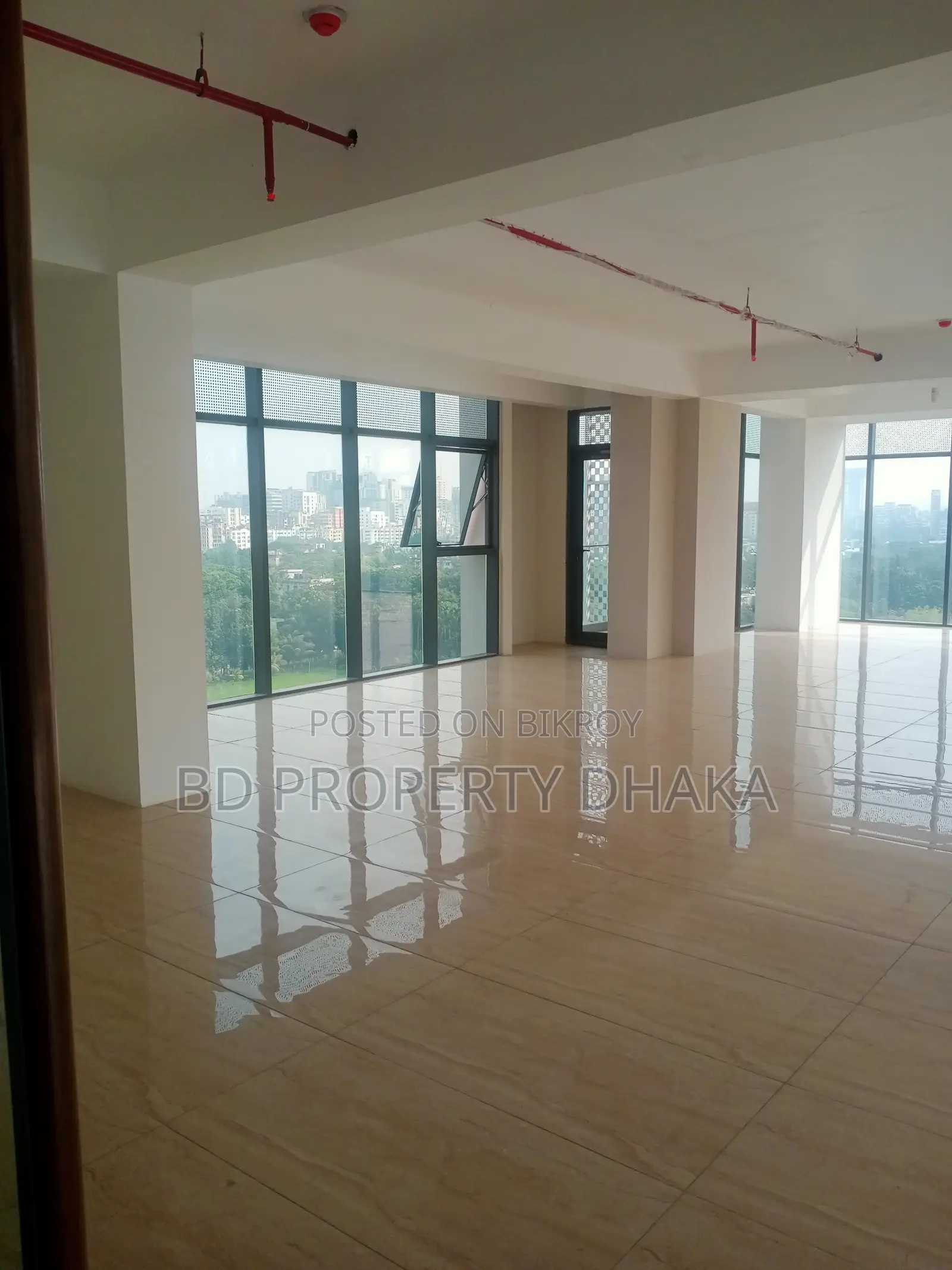 3670sft commercial open space for rent