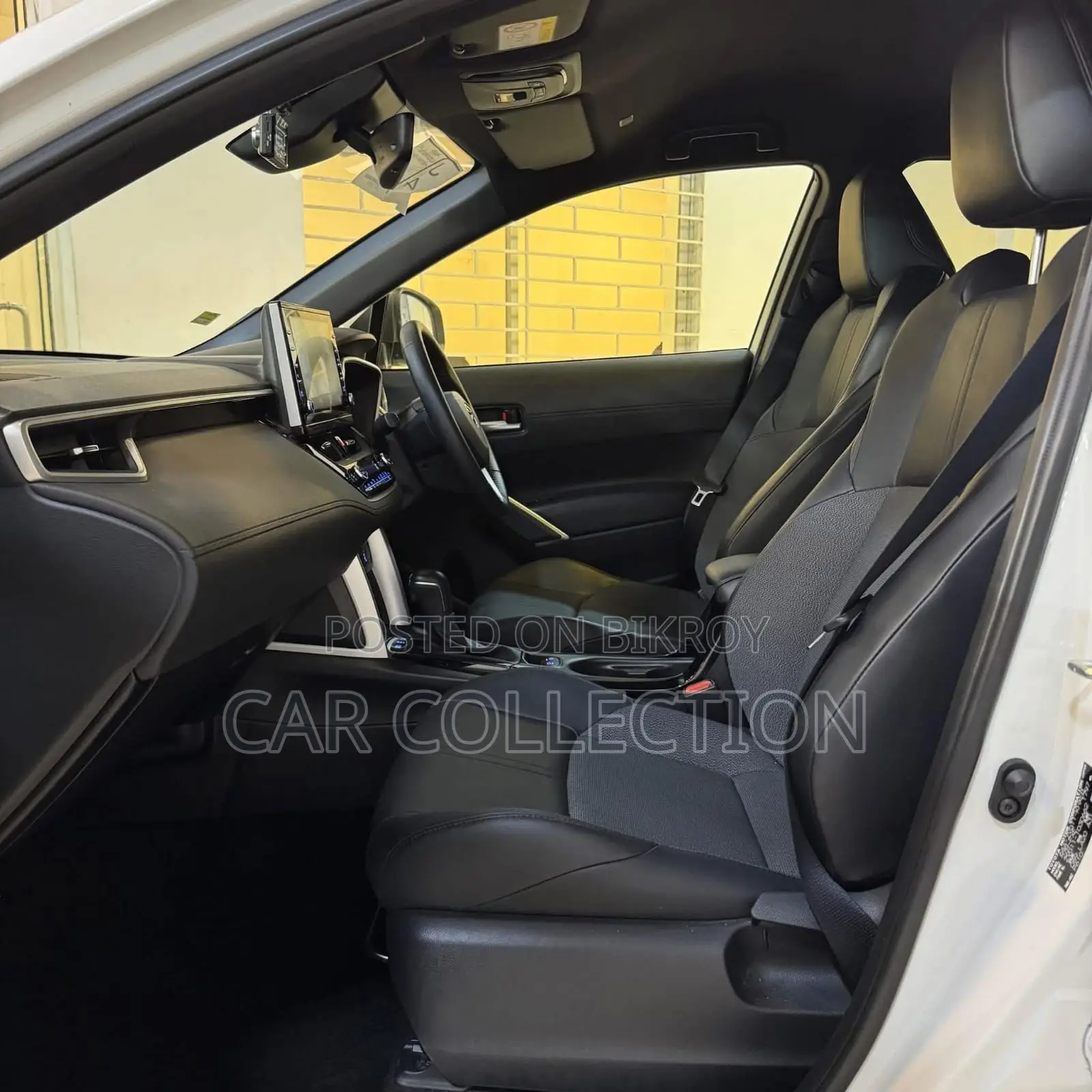 Toyota Corolla Cross S Hybrid 2022