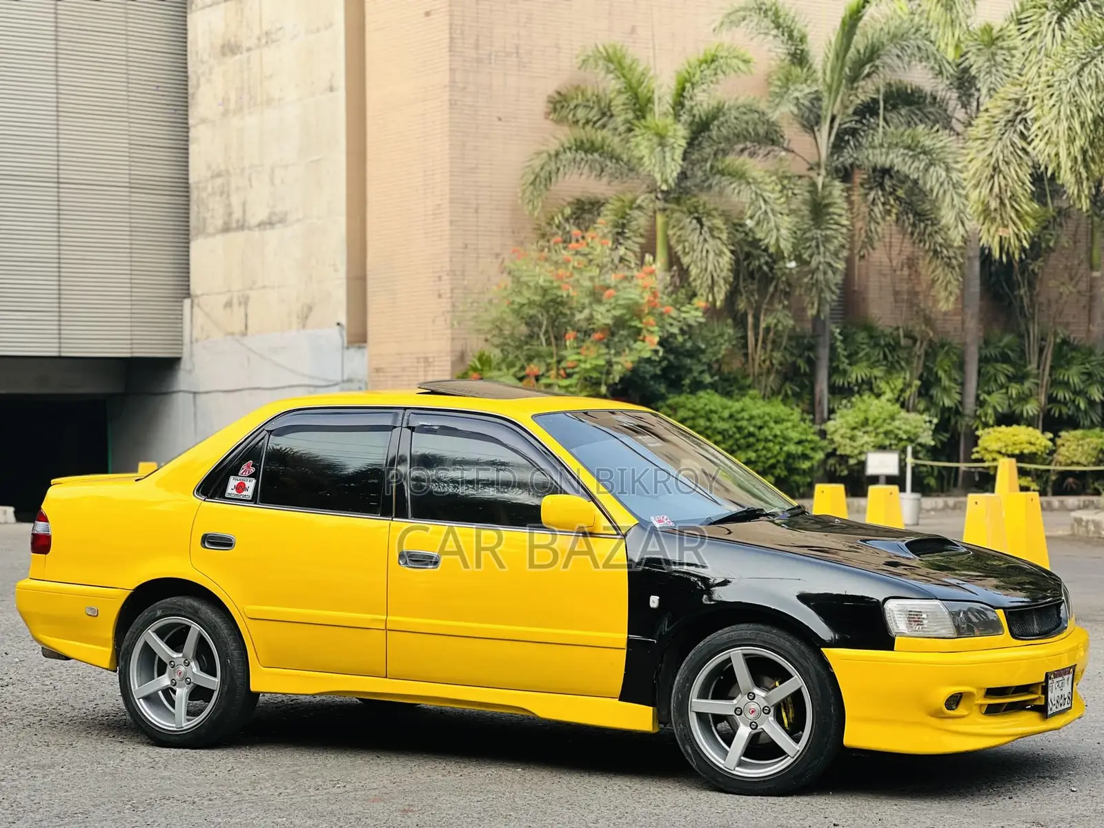 Toyota Corolla 110 SE. L Sunroof 1998