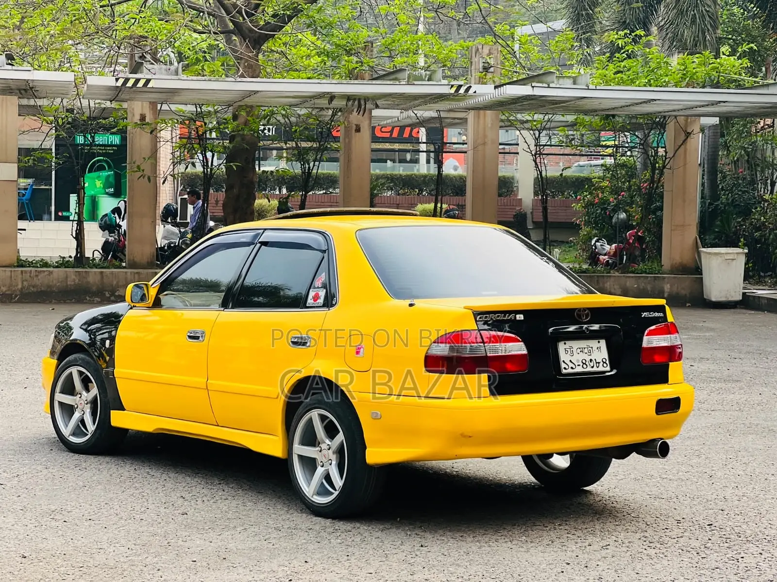 Toyota Corolla 110 SE. L Sunroof 1998